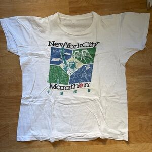 Vintage 1986 New York (NYC) Marathon T shirt Size Large